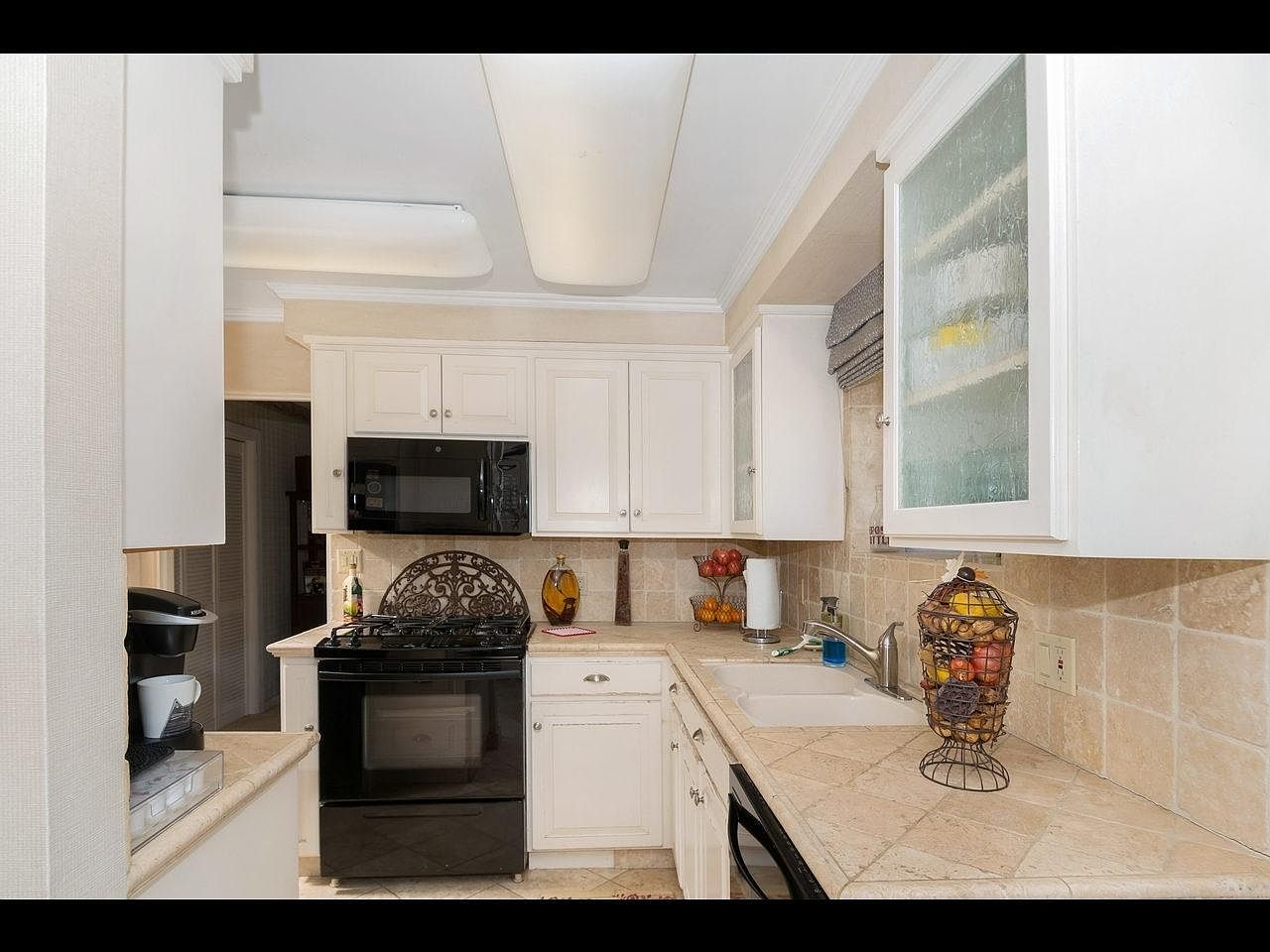 4658 Terry Ln photo 4