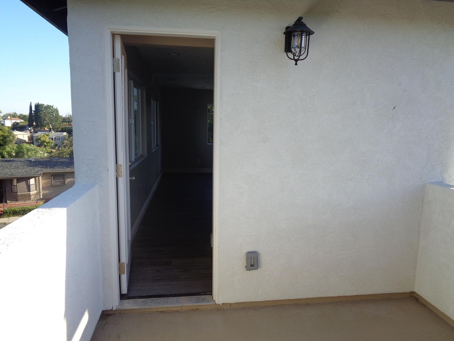 6731 Alamo Way photo 4
