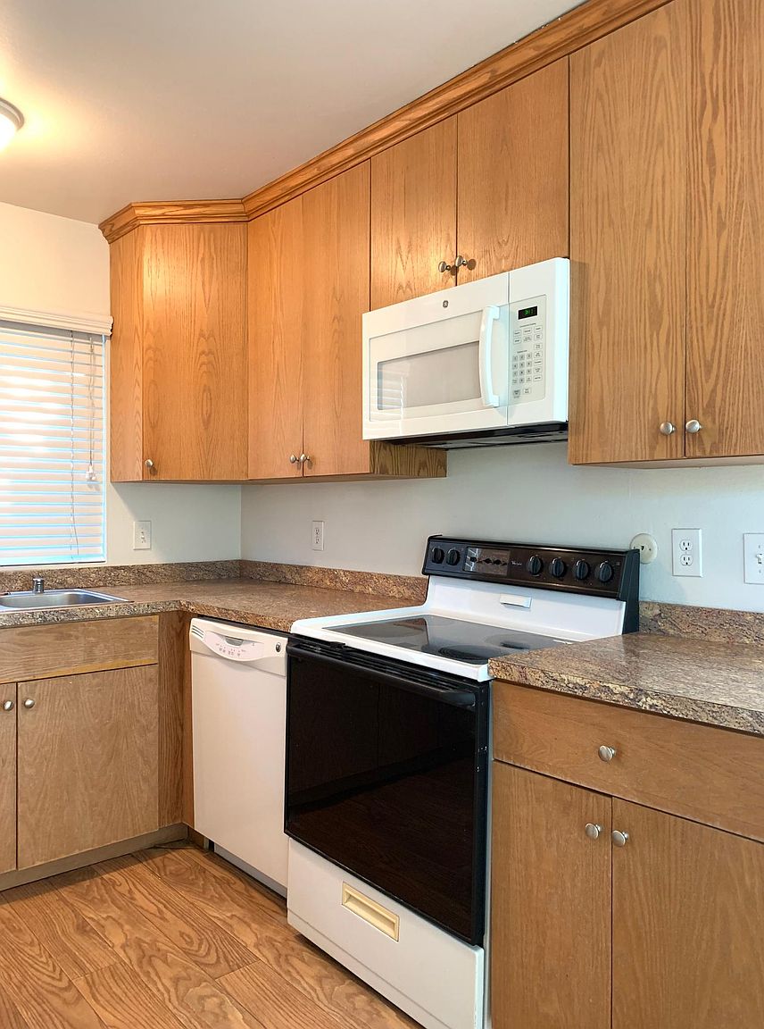 4475 Dale Ave photo 4