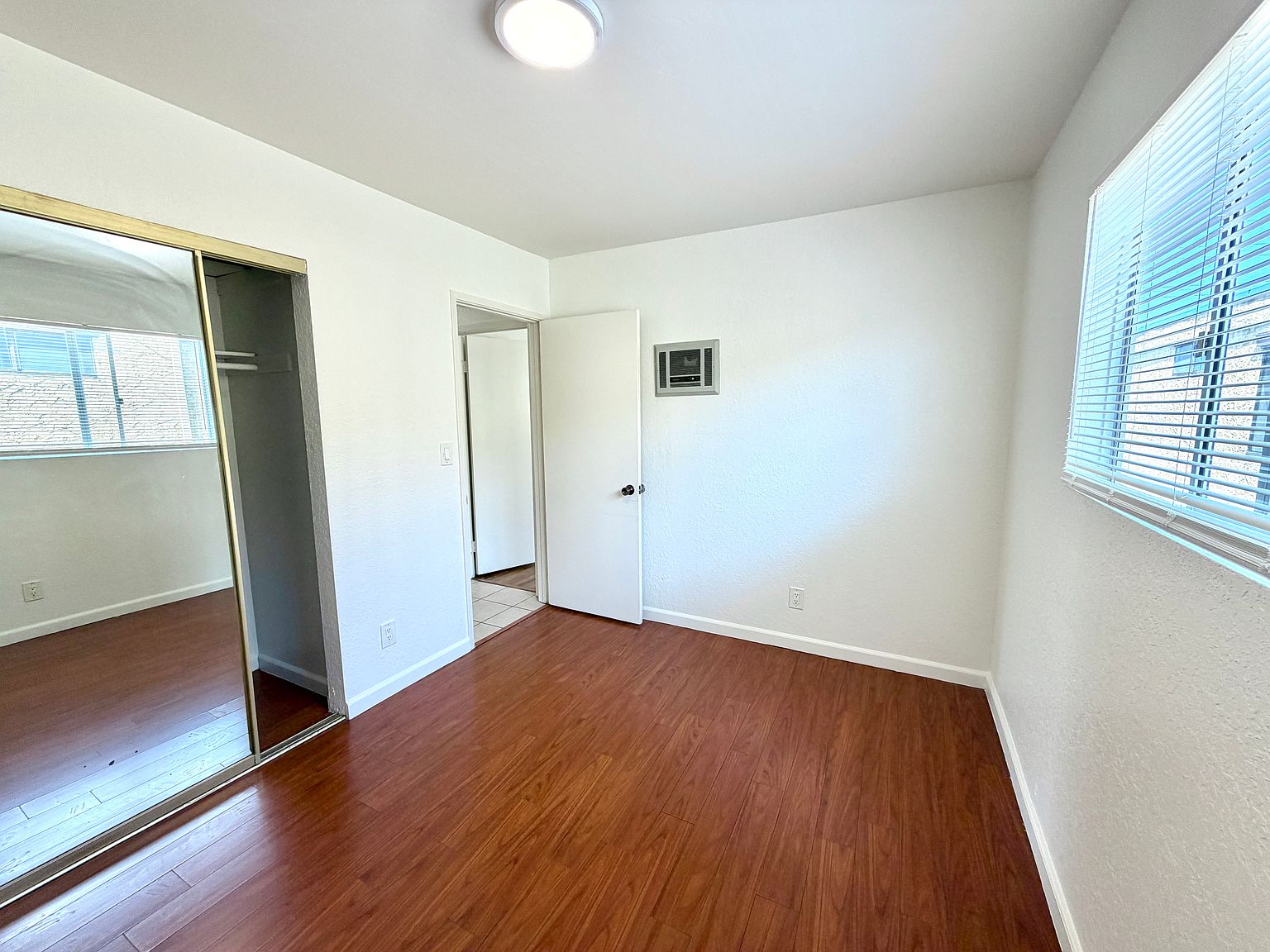 4080 Van Dyke Ave photo 5