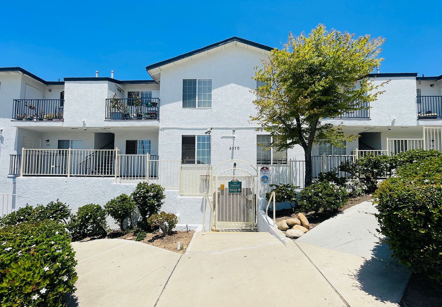 4210 52nd St photo 3
