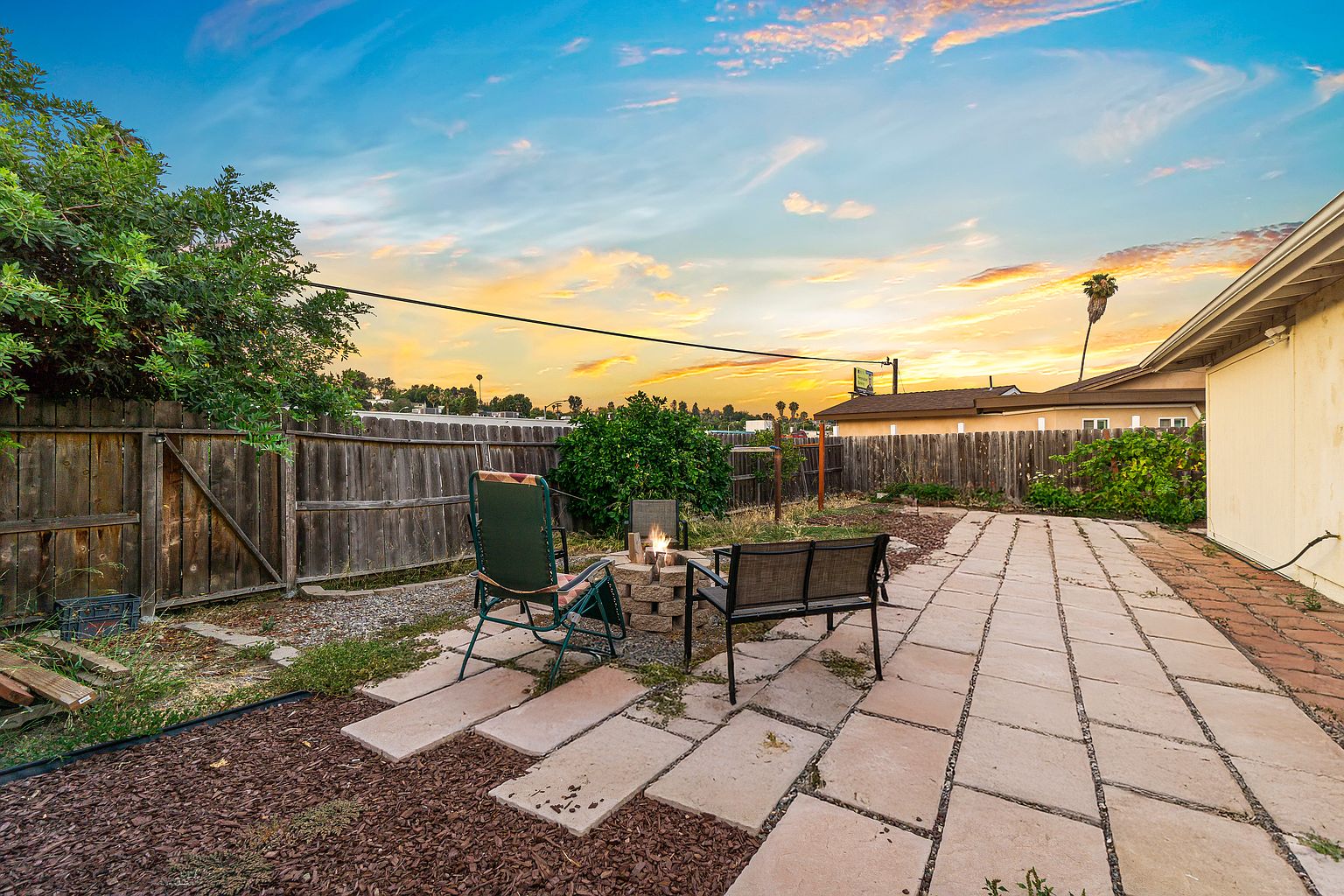 6090 Rock St photo 4