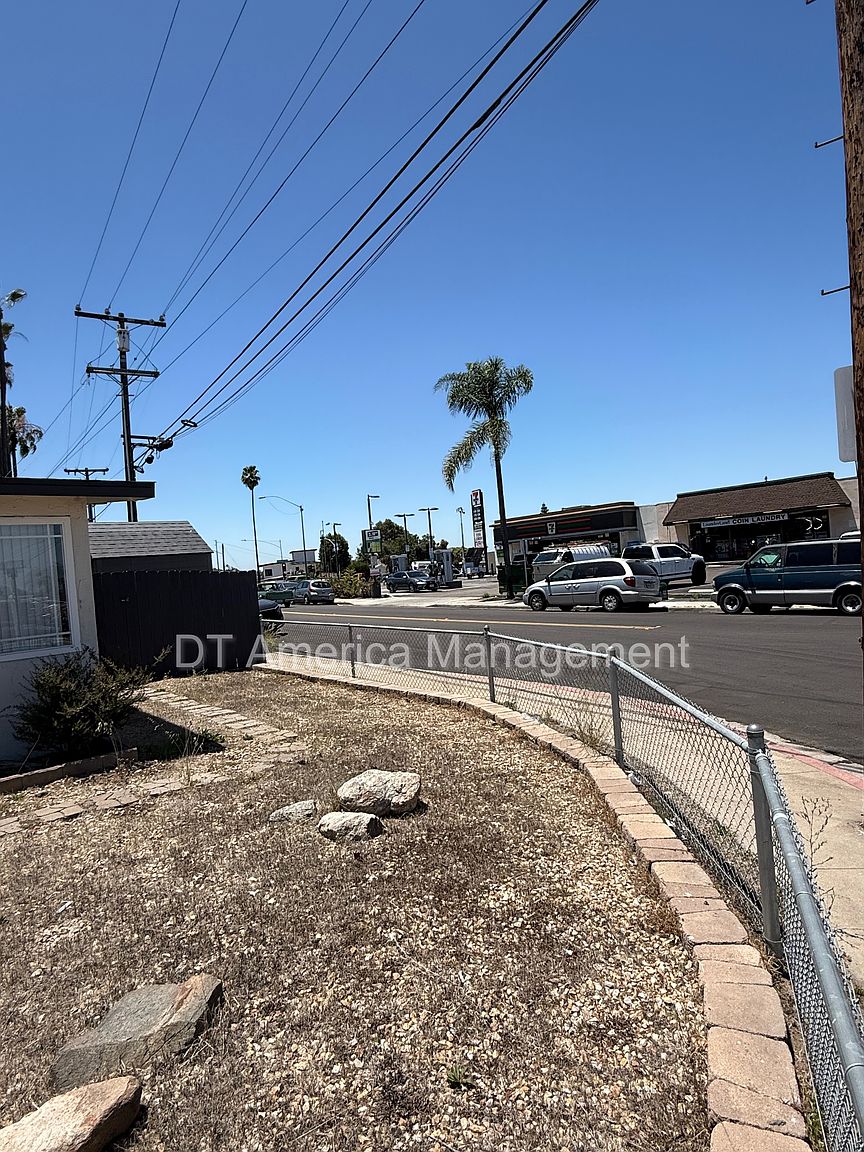 6405 Zena Dr photo 2