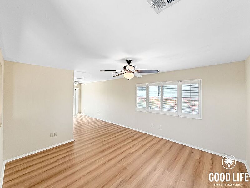 2506 44th St photo 4