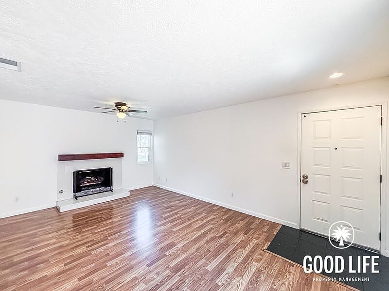 6540 College Grove Dr photo 4