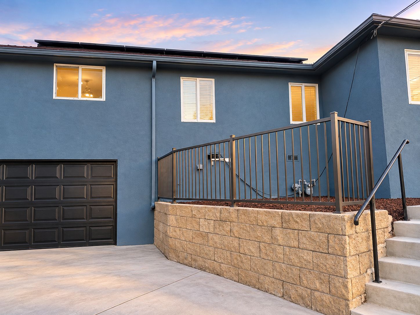 3111 Chateau Way photo 2