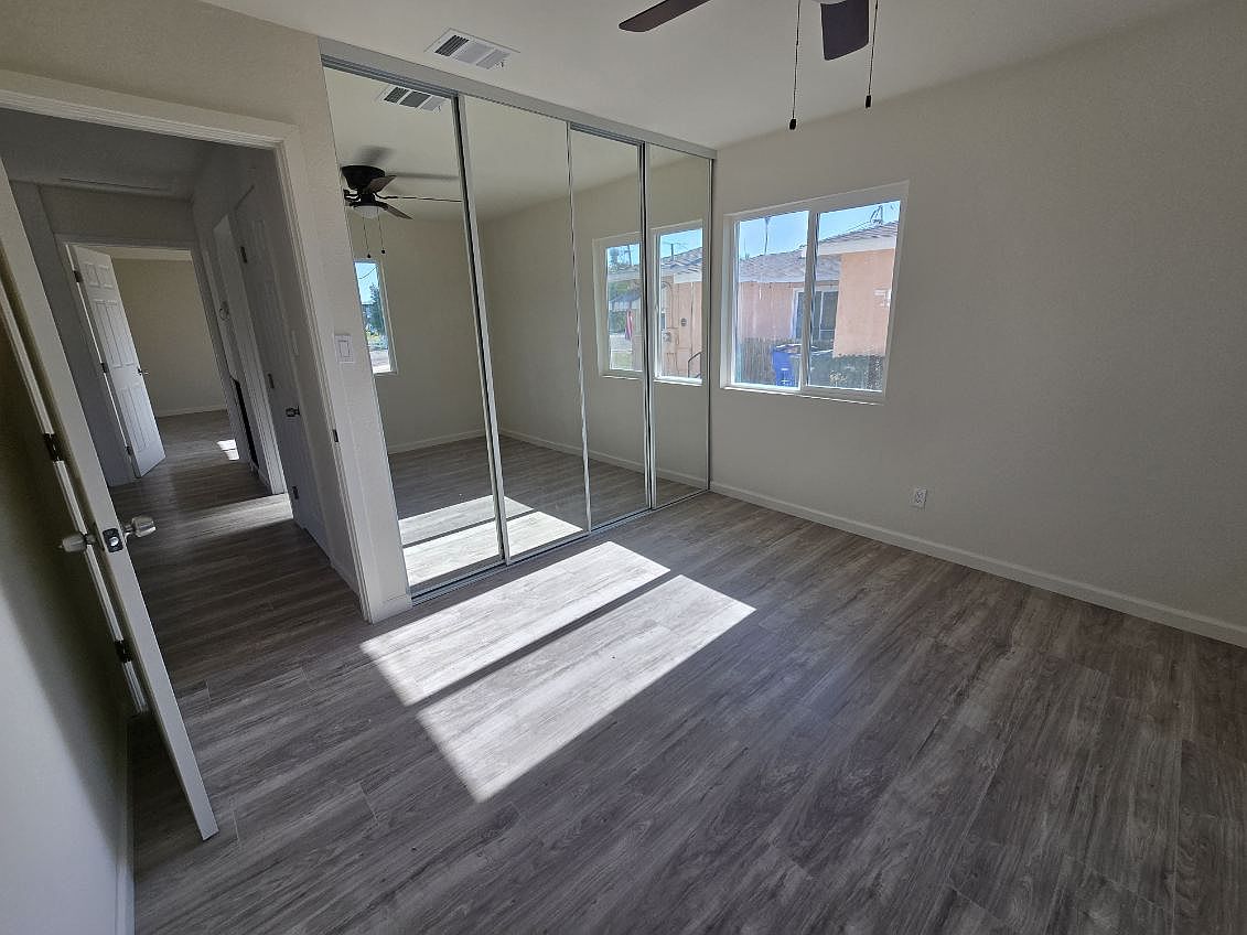 501 Farragut Cir photo 3