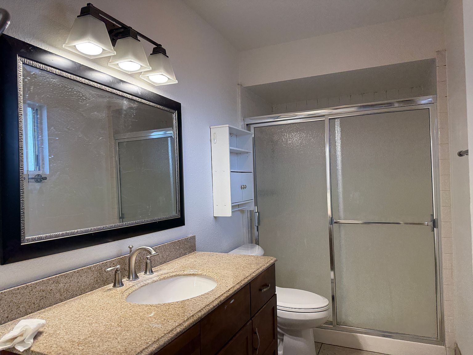 4933 Maiden Ln photo 5