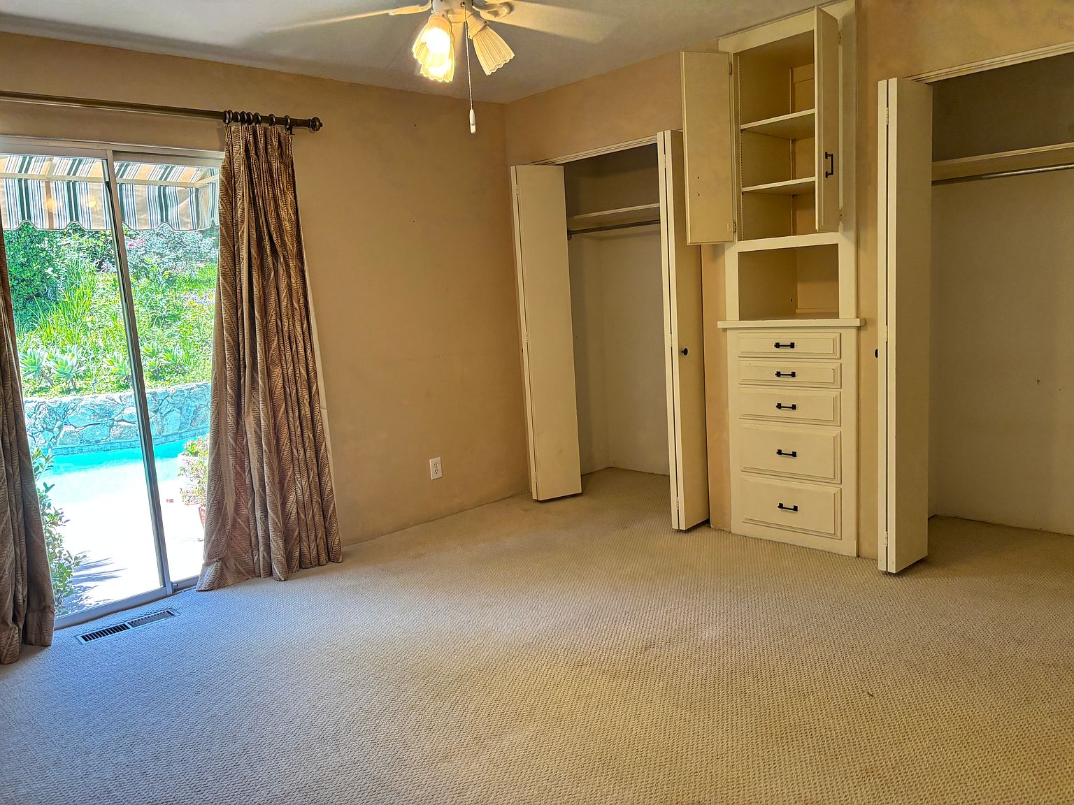 1524 Shadow Knolls Dr photo 5