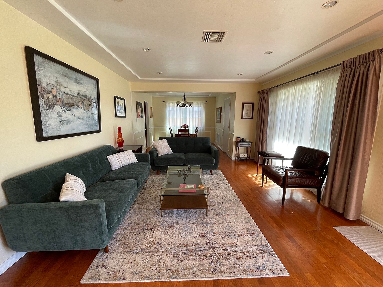 4020 Del Mar Ave photo 3