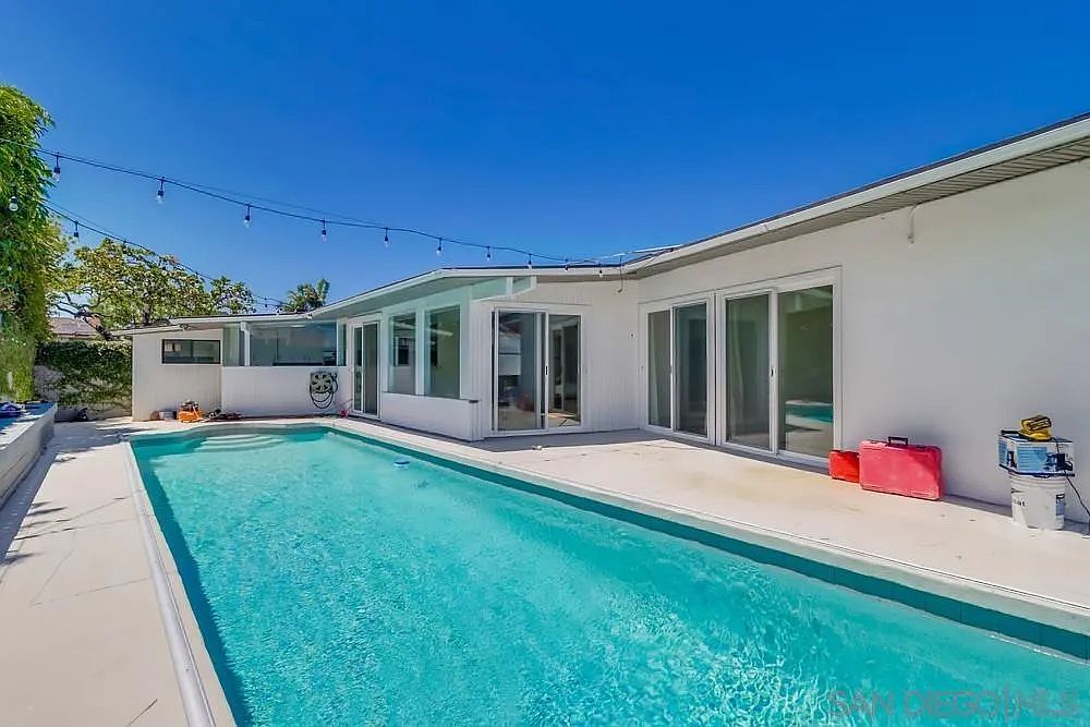 3516 Carleton St photo 5