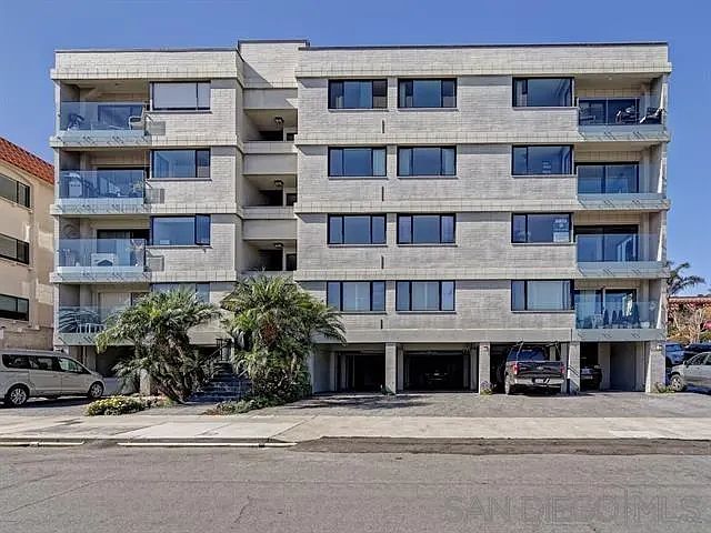 440 San Antonio Ave photo 2