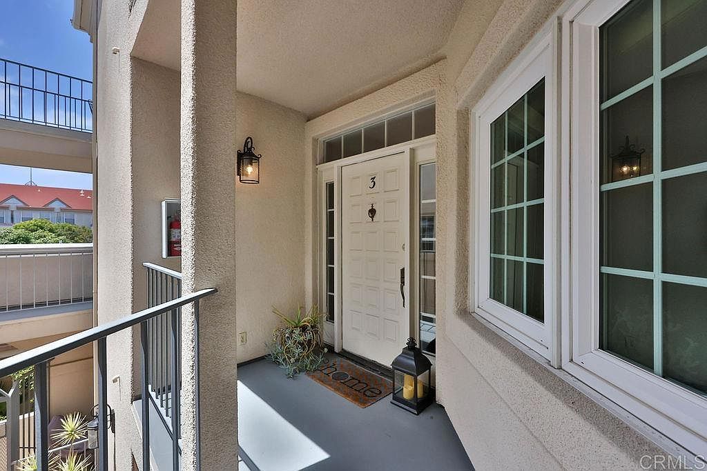 229 Orange Ave photo 4