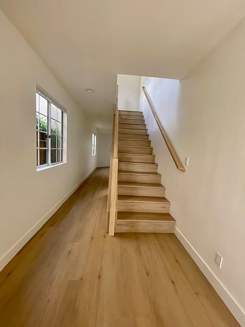 425 I Ave photo 5