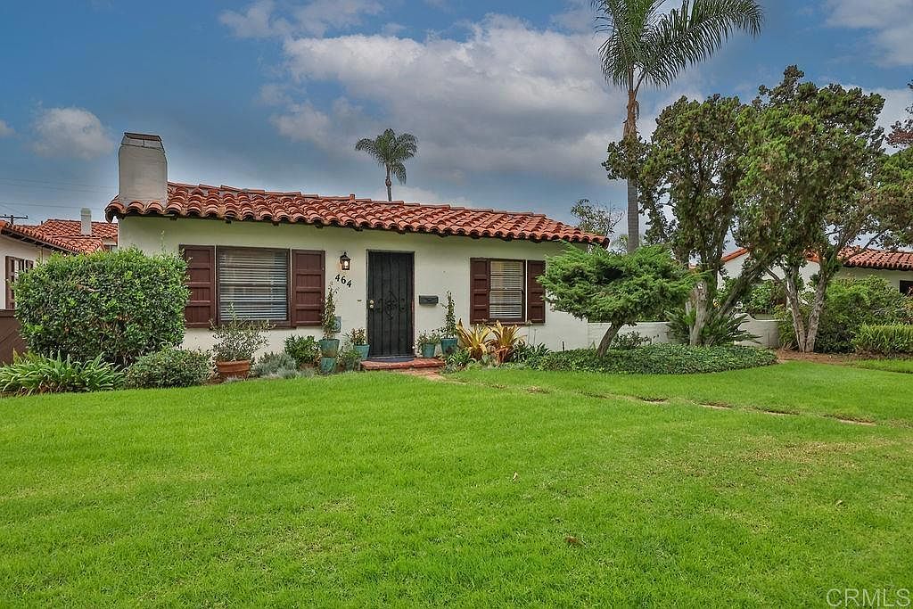 464 G Ave photo 2