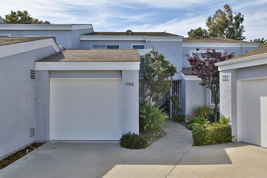 1068 Isabella Ave photo 4