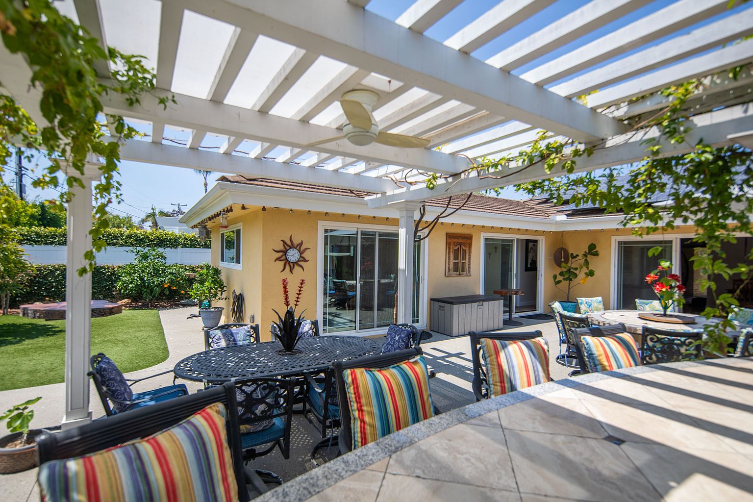 1040 Alameda Blvd photo 3