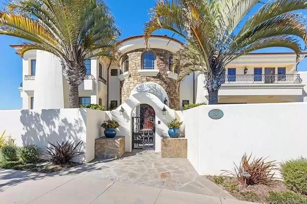 555 Ocean Blvd photo 4