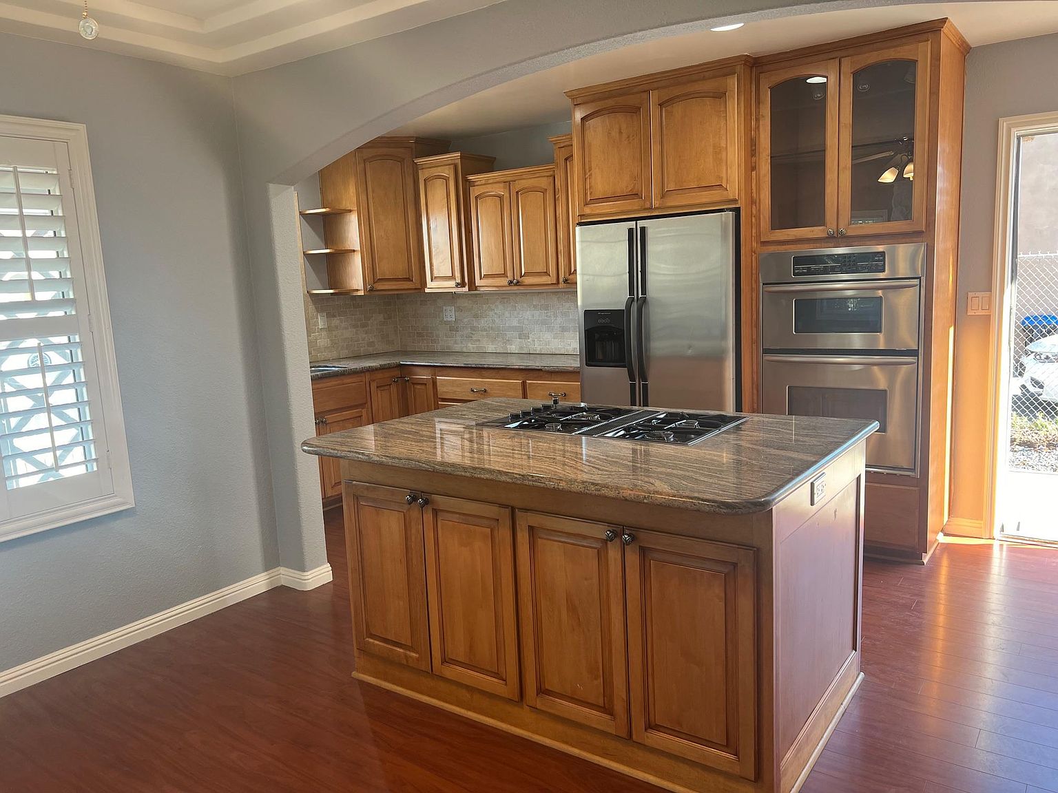 3887 Ocean View Blvd photo 2