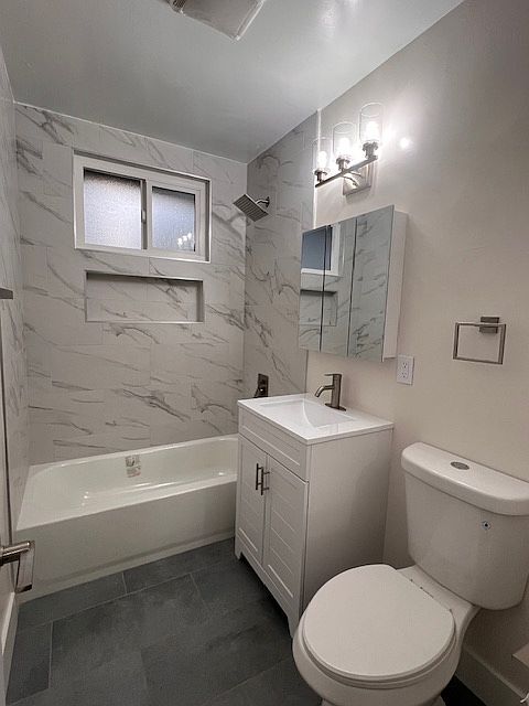 3611 Logan Ave photo 2