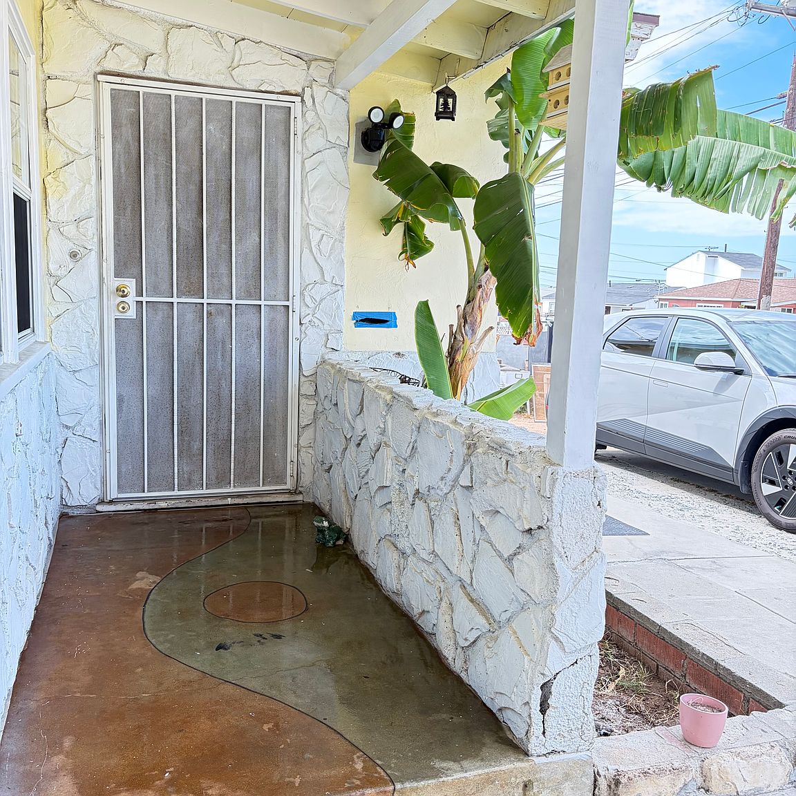 43 N Clairmont Ave photo 2