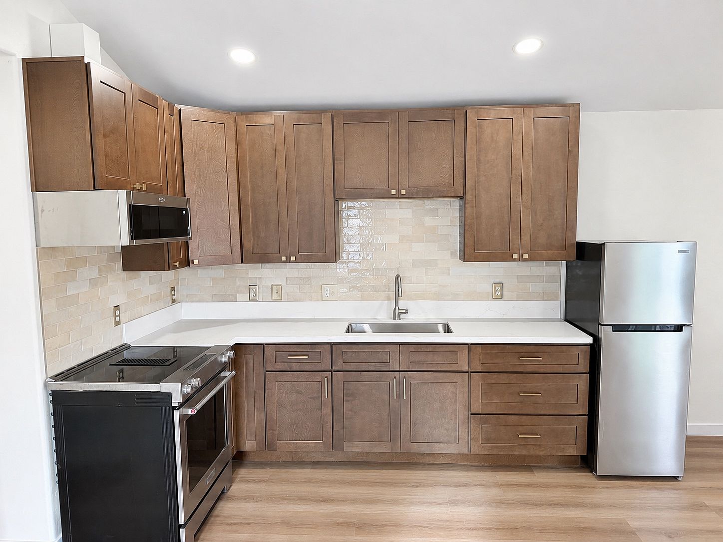 4411 Vista Coronado Dr photo 3
