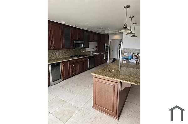 9480 Eucalyptus St photo 5