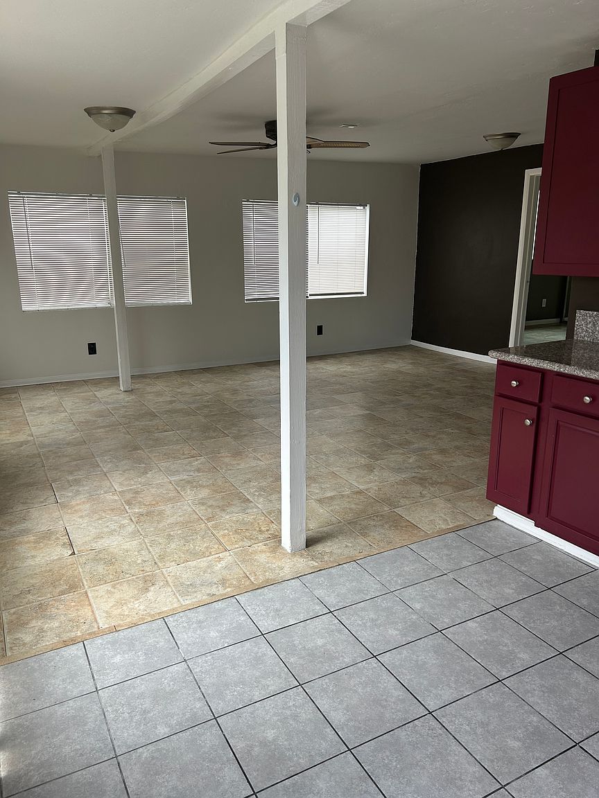 8861 Innsdale Ave photo 4