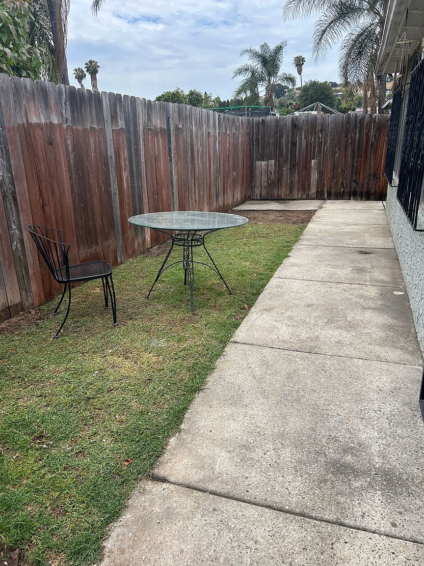 8861 Innsdale Ave photo 2