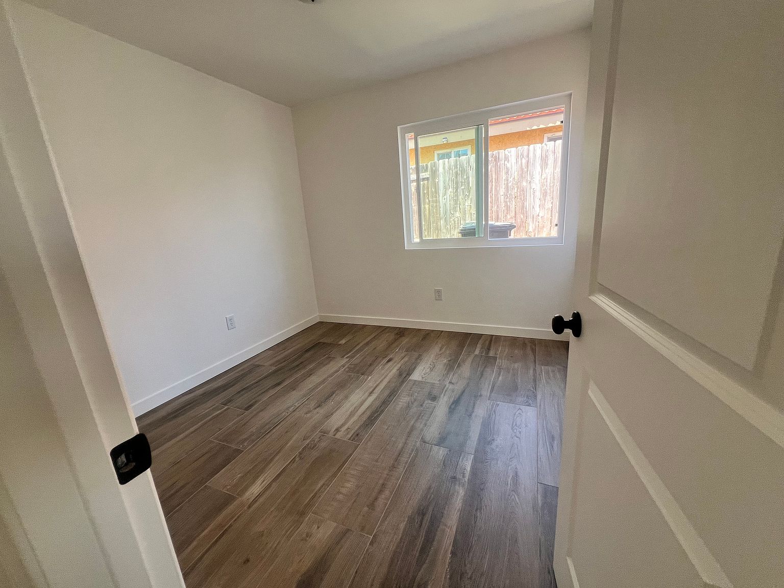 6915 Ramfos Cir photo 3