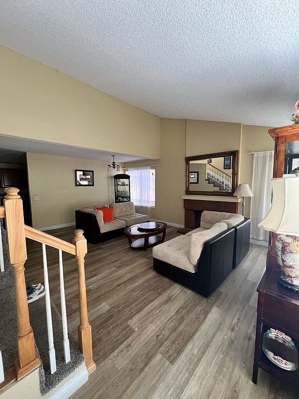 2395 Spring Oak Way photo 4