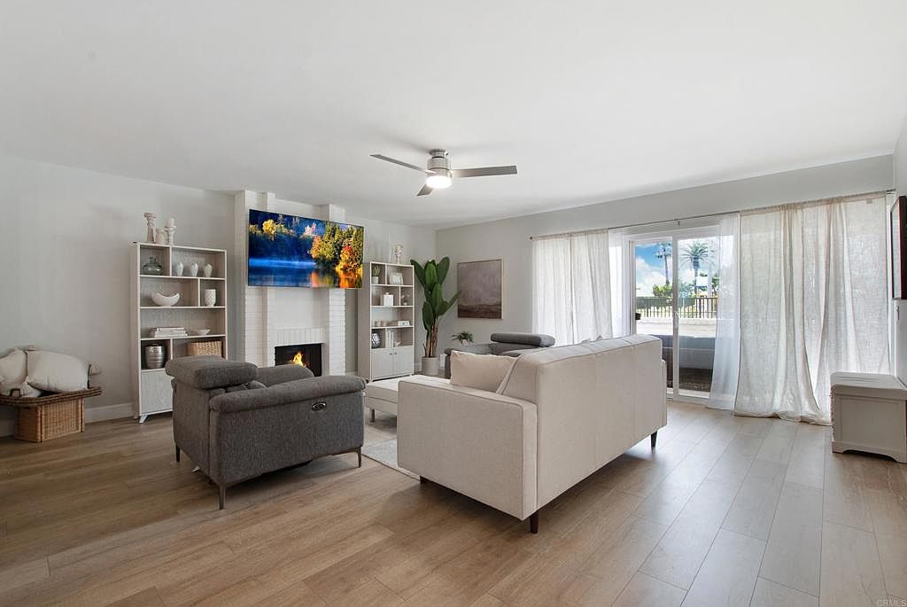 5 Montego Ct photo 5