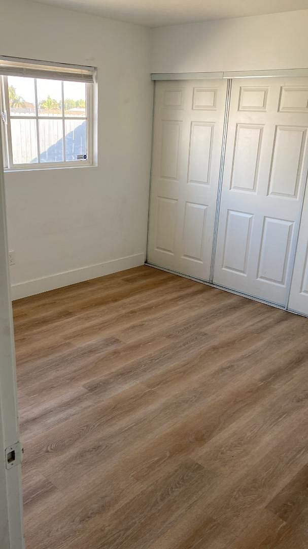 172 Palomar St photo 2