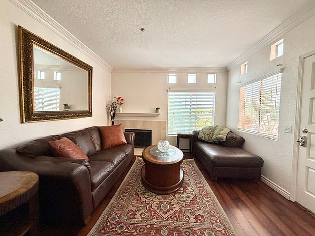 221 Donax Ave photo 2