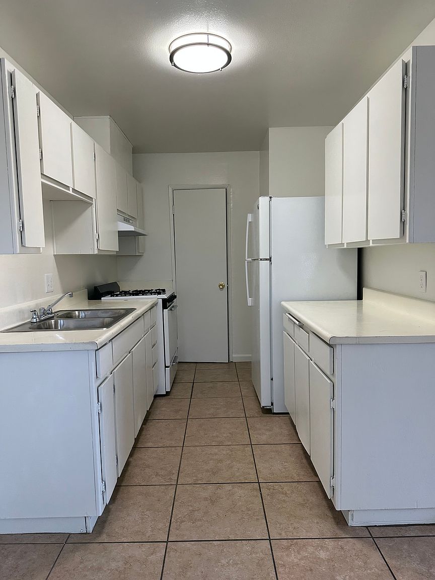 3494 Del Sol Blvd photo 3