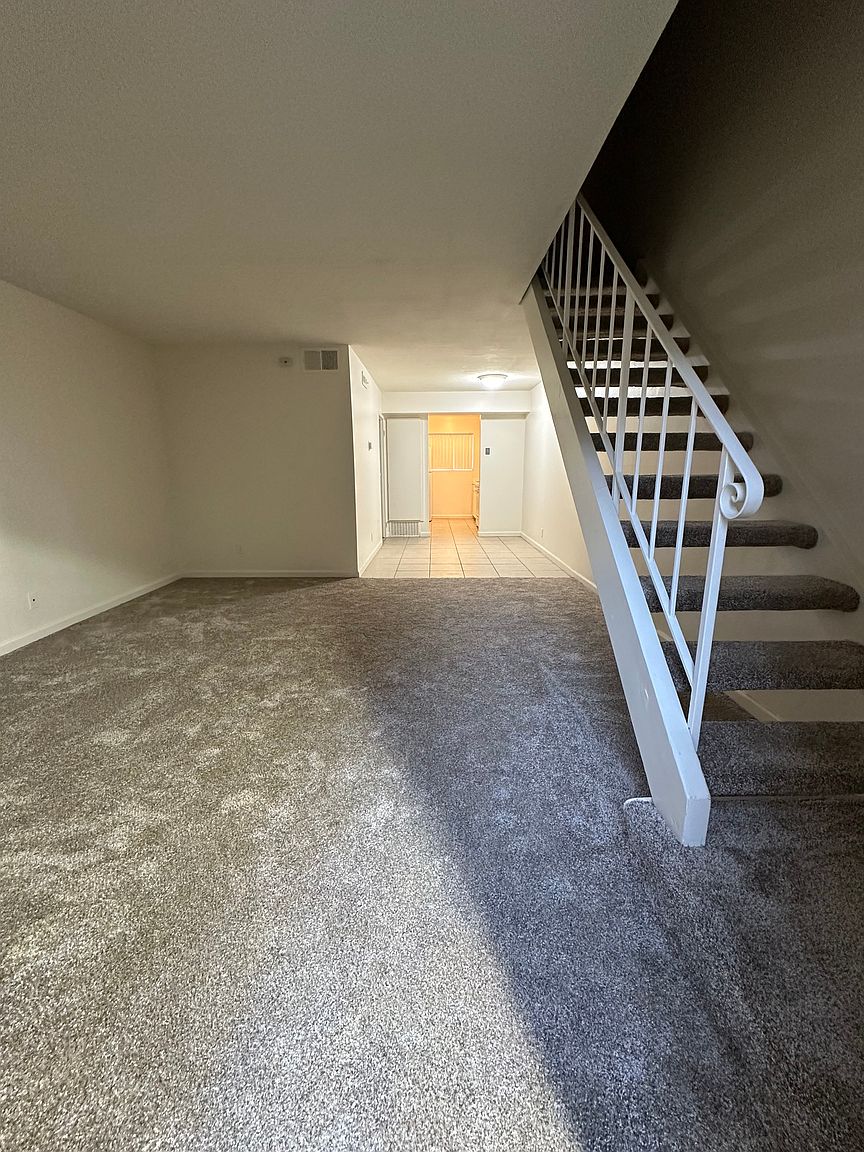 3576 Del Sol Blvd photo 3