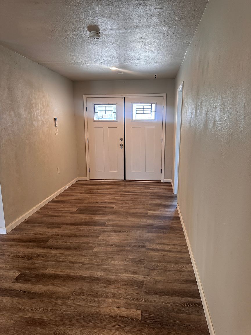 3678 Plumbago Ln photo 2
