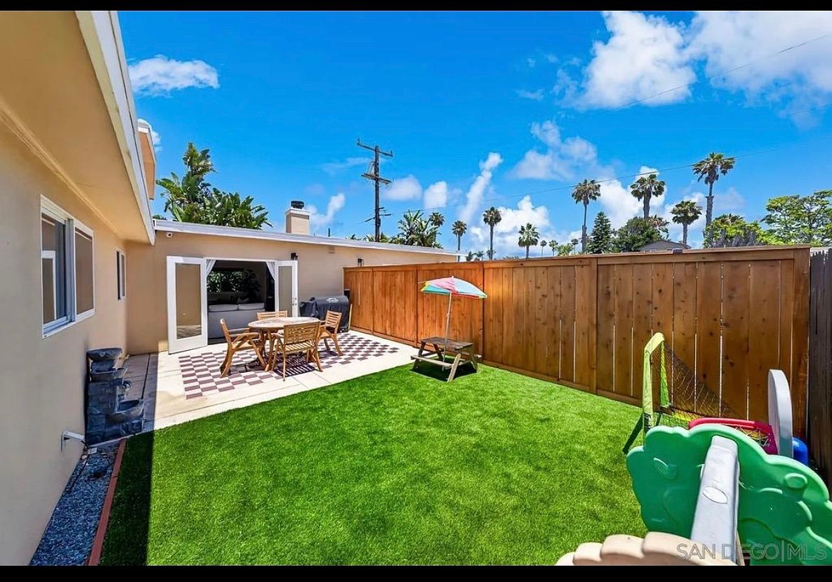 1441 California St photo 2