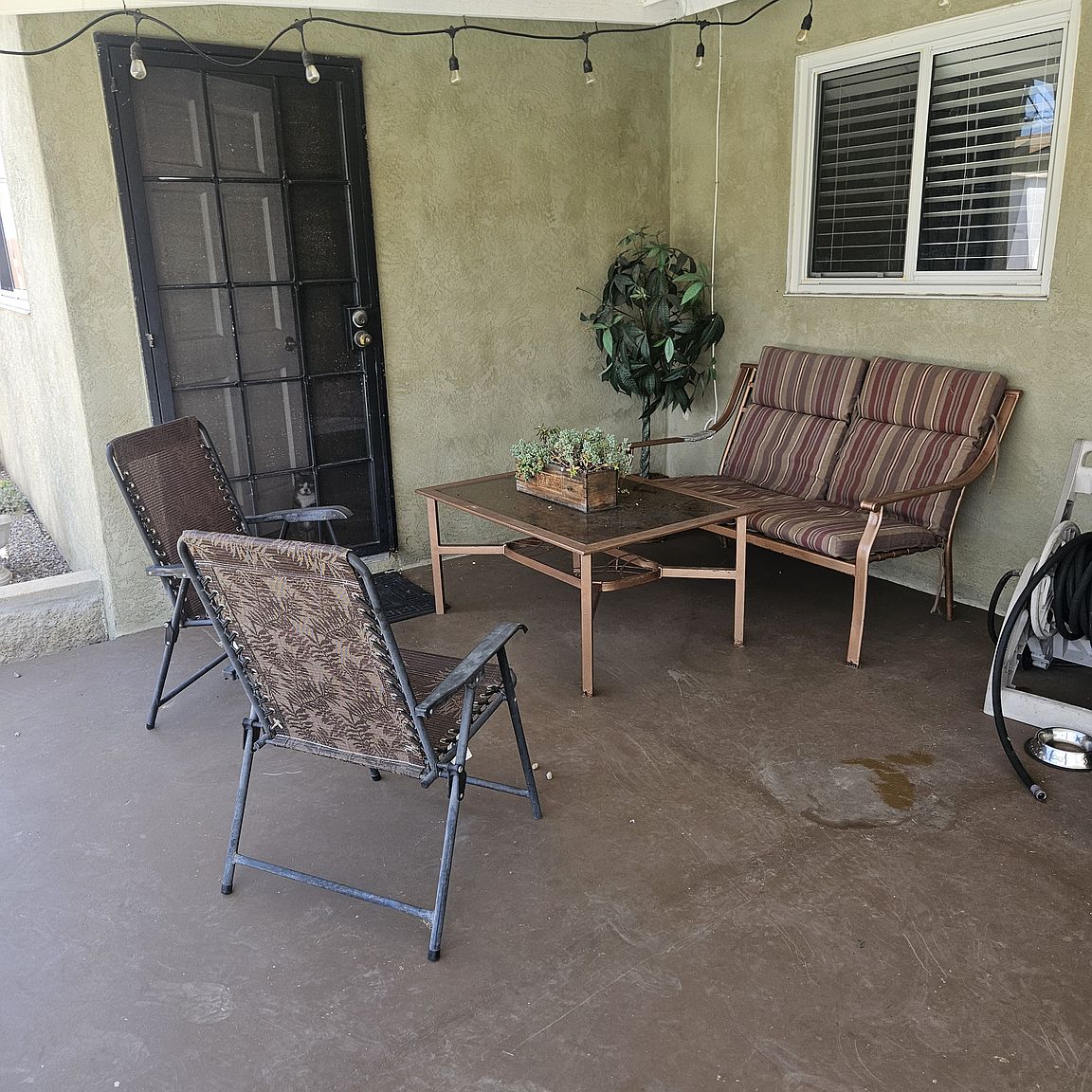1775 Ionian St photo 5