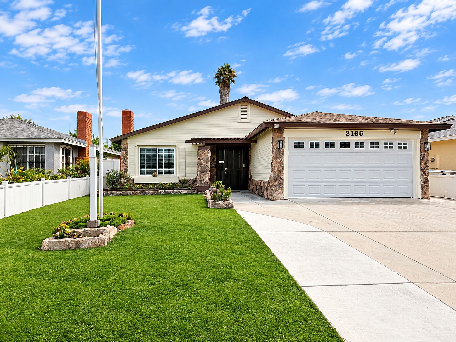 2165 Lieder Dr photo 2