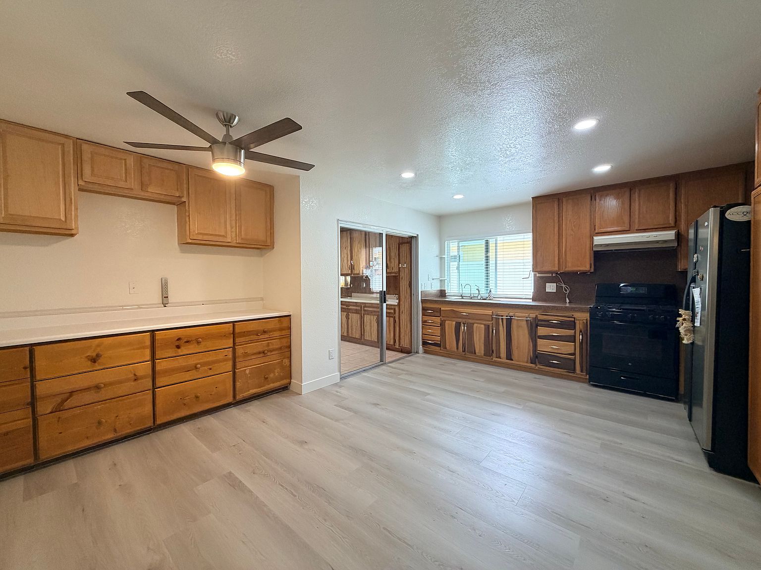 2165 Lieder Dr photo 4