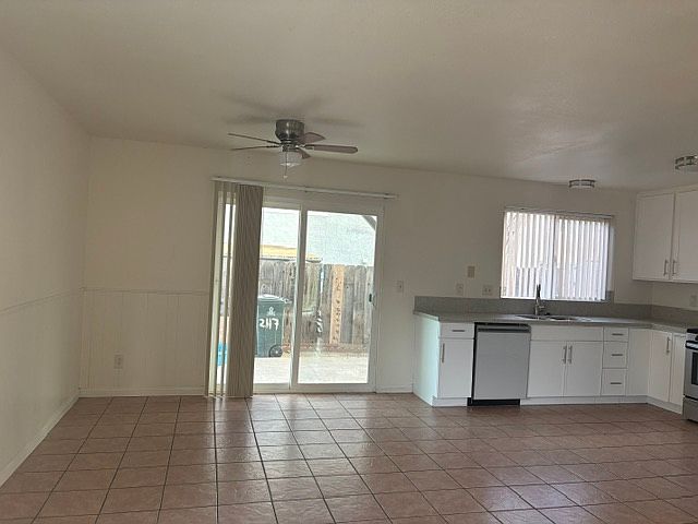 2117 Bluehaven Ct photo 2