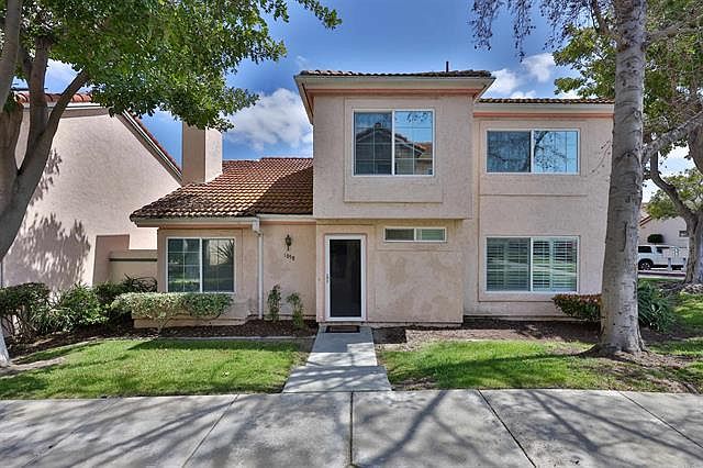 1058 Petalo Plz photo 2
