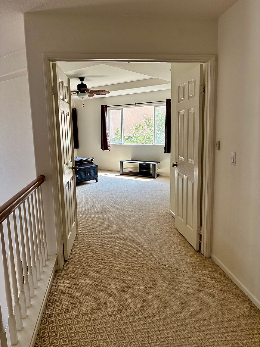5017 Starfish Way photo 4
