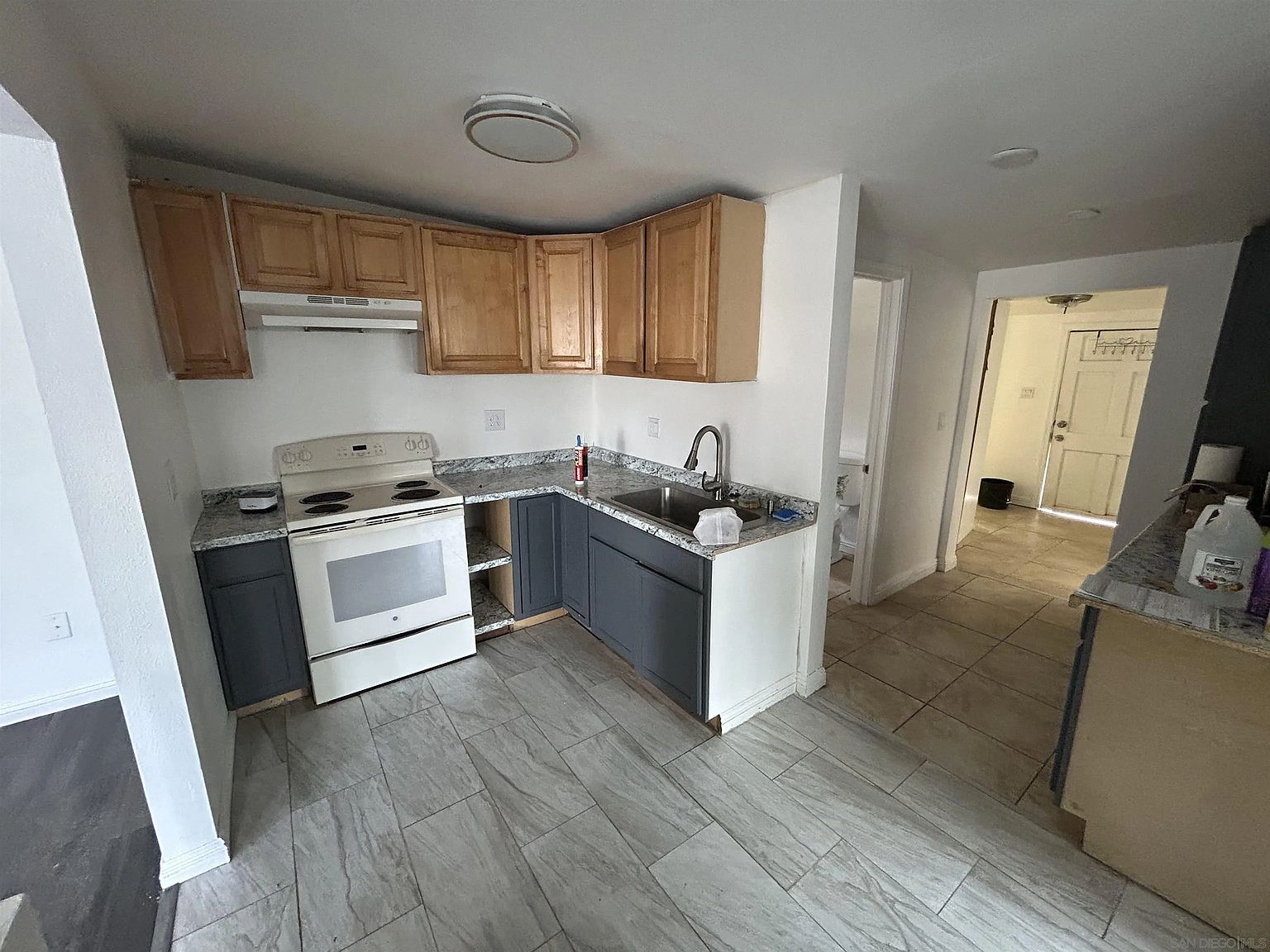 44660 Holtville Ave photo 4