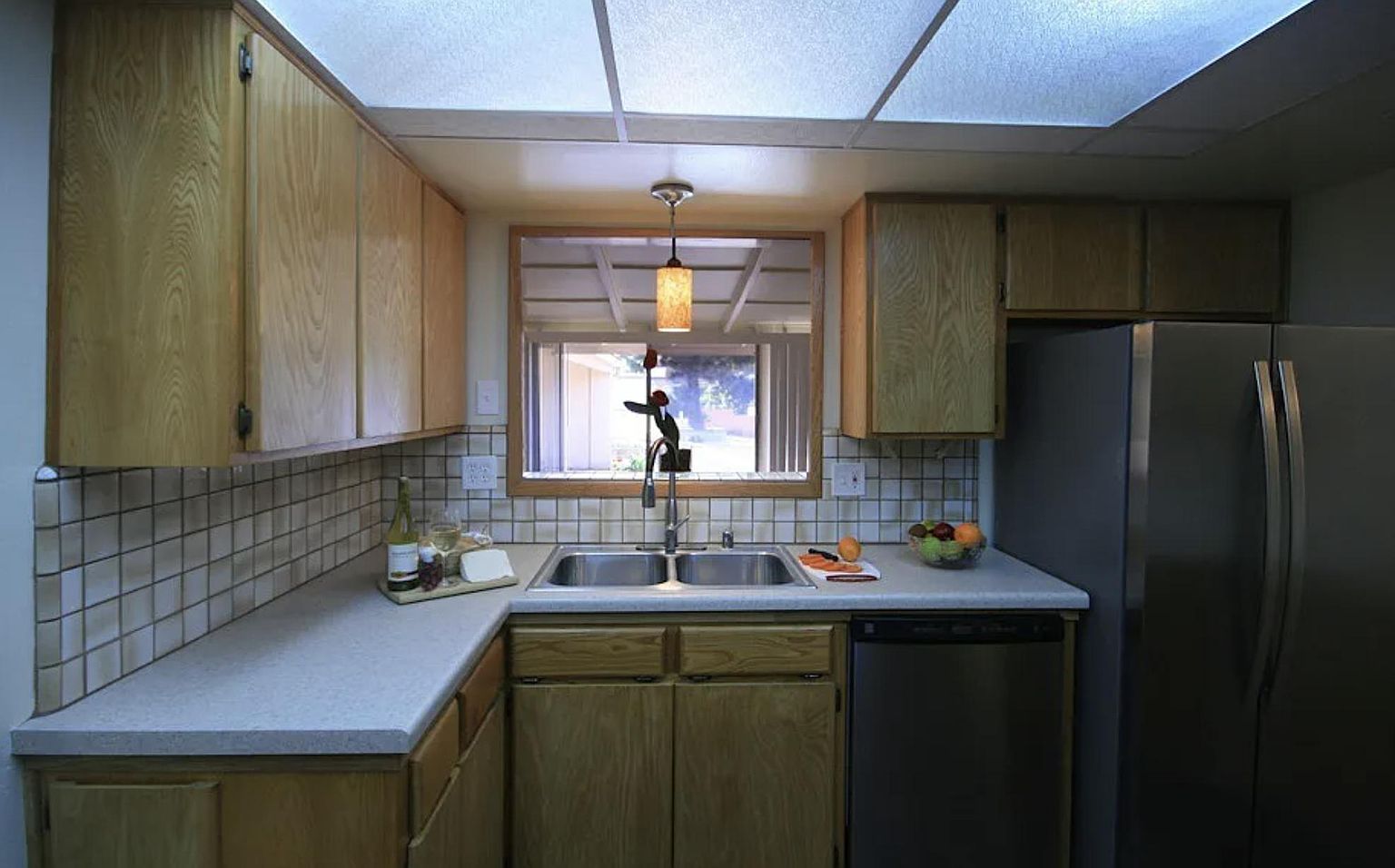 7131 Princess View Dr photo 4