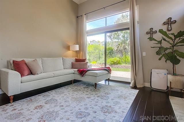 10619 Matinal Cir photo 5