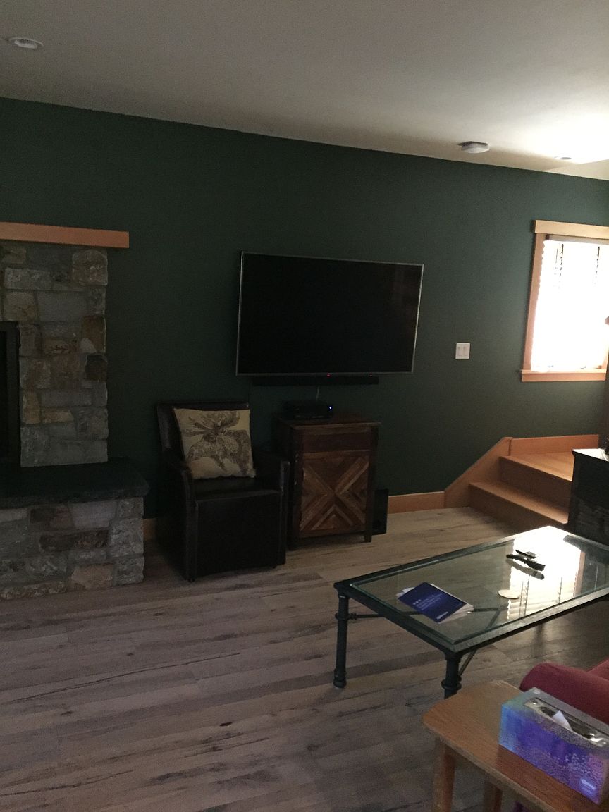 6694 Wildwood Rd photo 2