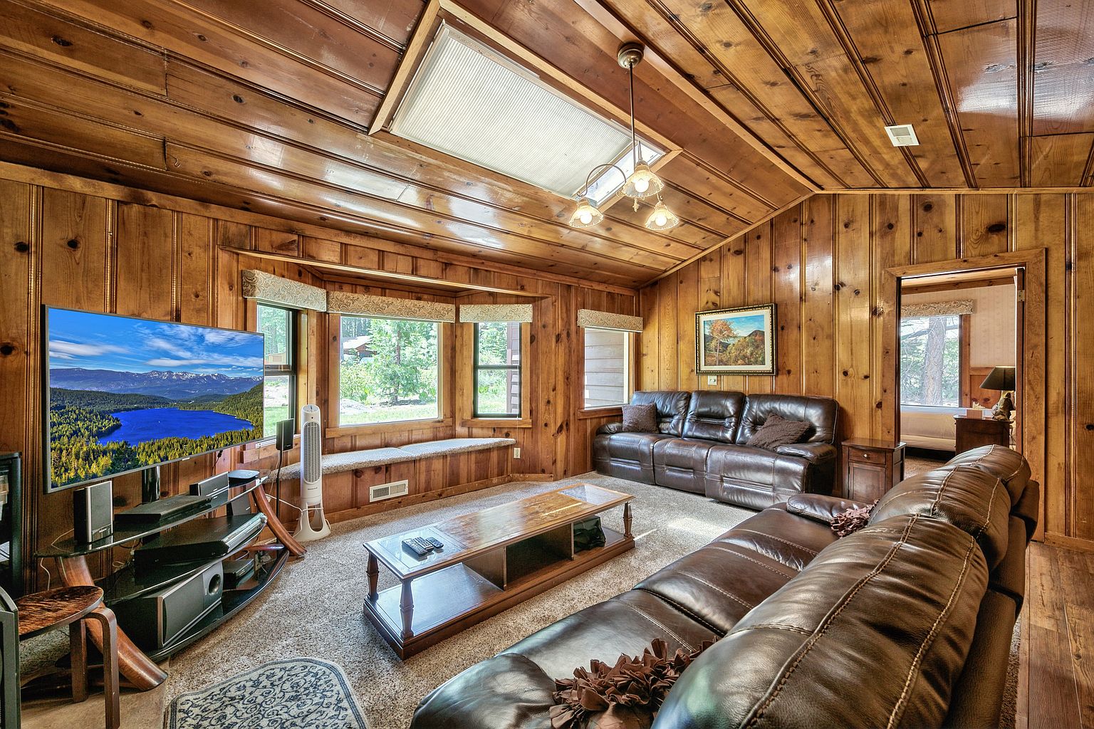 428 Sotoyone Ave photo 2