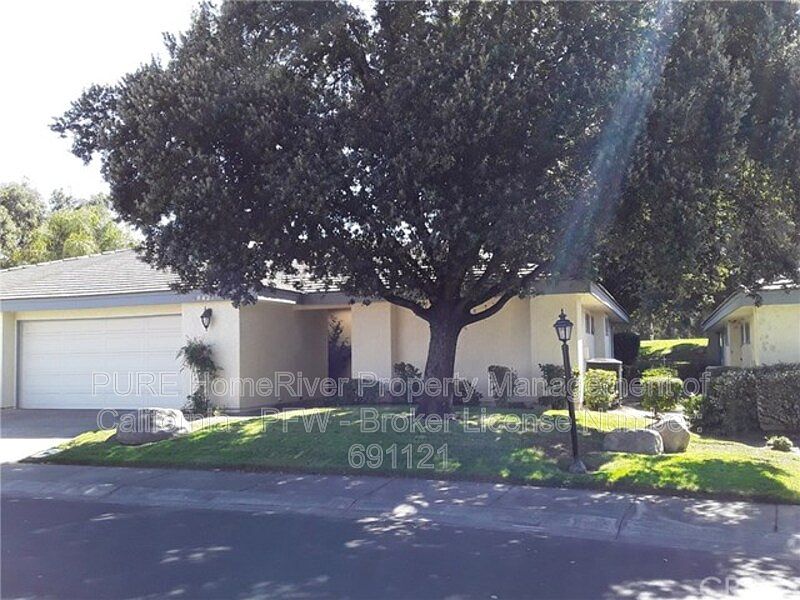 38421 Oaktree Loop photo 2